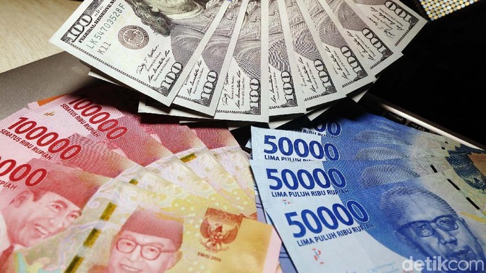 Diguyur Cadev Malah Makin Loyo ke Rp 15.702, Cuma Rupiah yang Bisa Begini